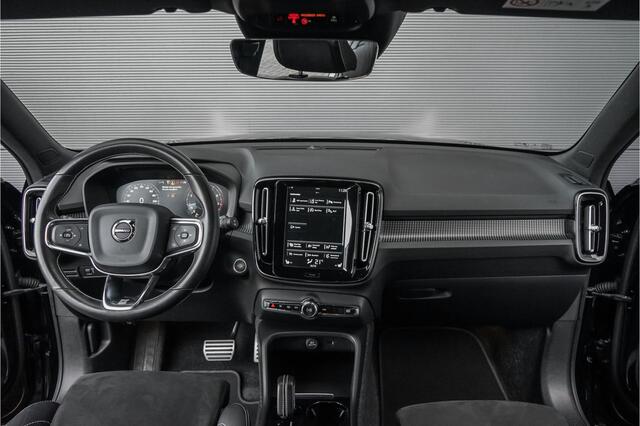 Volvo XC40 2.0 T4 R-Design Trekhaak Camera 19"