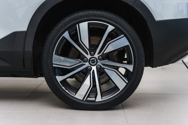 Volvo XC40 Recharge P8 AWD