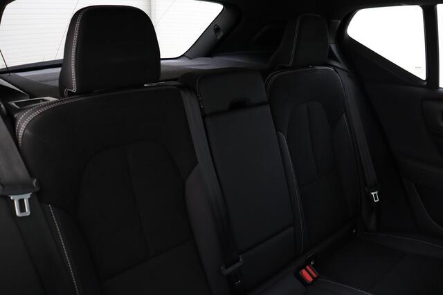 Volvo XC40 RECHARGE ULTIMATE 70 kWh -PANO.DAK|360°CAM|HARMAN/KARDON|20"|WARMTEPOMP|TREKHAAK *FISC. ¤45.879,-!*