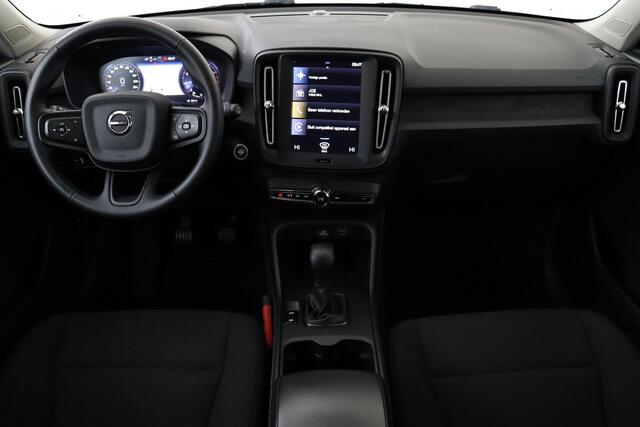 Volvo XC40 T2 (H) MOMENTUM CORE -CAMERA|CARPLAY|PDC|TREKHAAK|CRUISE