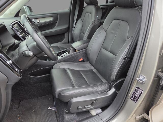 Volvo XC40 Recharge T5 Inscription | Trekhaak | Adaptive cruise control | Lederen bekleding | 360 camera | Stoel- en stuurwielverwarming | Elektrische stoelverstelling | Harman Kardon audio |