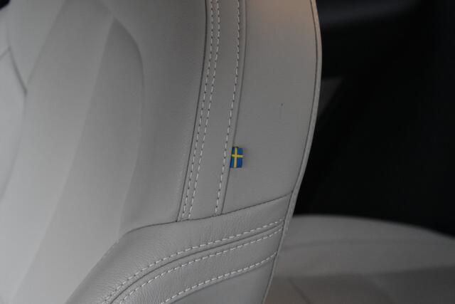 Volvo XC40 T4 190PK Automaat Inscription | IntelliSafe Pro Line | Harman/Kardon | Trekhaak | Scandinavian Line |