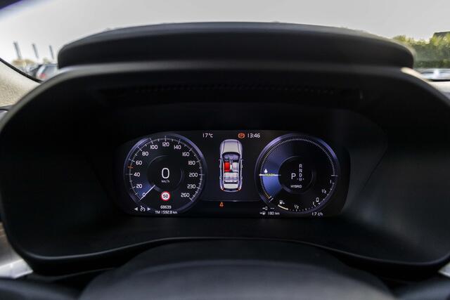 Volvo XC40 1.5 T5 Recharge Business Pro | Camera | LED | Carplay