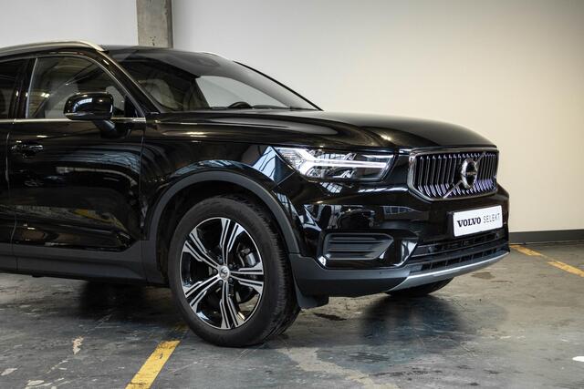 Volvo XC40 T2 Inscription | Blond Lederen Bekleding | Adaptive Cruise Control | Parkeersensoren voor + achter | Parkeercamera | 19'' Lichtmetalen Velgen | Volvo on Call | Dealeronderhouden | Stuurwielverwarming