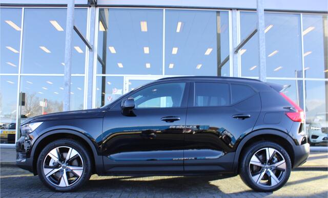 Volvo XC40 Recharge Core | Keyless | Verw. Stoel & stuurwiel | Getint glas | Camera