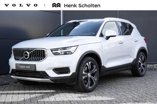 volvo-xc40-2.0-t4-inscription--pan