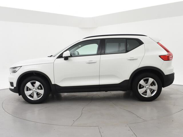 Volvo XC40 1.5 T2 AUTOMAAT + WEGKL. TREKHAAK | APPLE CARPLAY | CAMERA | DIGITALE COCKPIT | LED