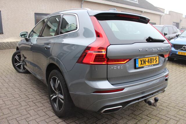 Volvo XC60 2.0 T5 R-Design Pano | Camera | Blis | Verwarmde stoelen