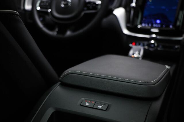 Volvo XC60 2.0 T6 Plug-in hybrid AWD Ultimate Dark | PANORAMADAK | LED | DAB | APPLE | CAMERA | 20"