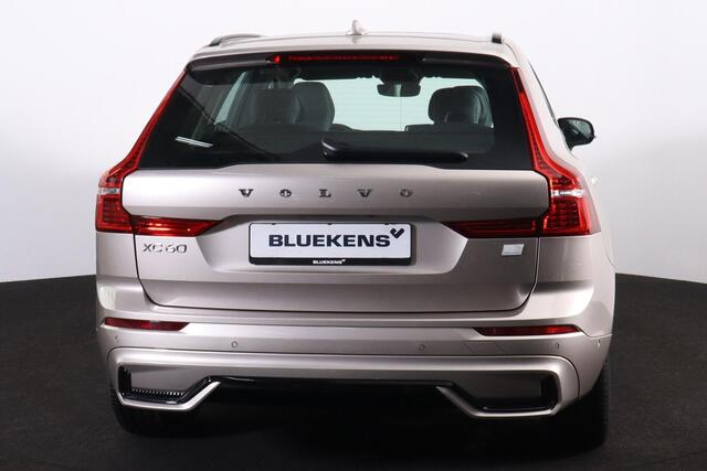Volvo XC60 T6 Recharge AWD Ultimate Dark - Luchtvering - Panorama/schuifdak - IntelliSafe Assist & Surround - 360º Camera - Bowers & Wilkins audio - Verwarmde voorstoelen, stuur & achterbank - Parkeersensoren voor & achter - Elektr. bedienb. voorstoelen met geheugen