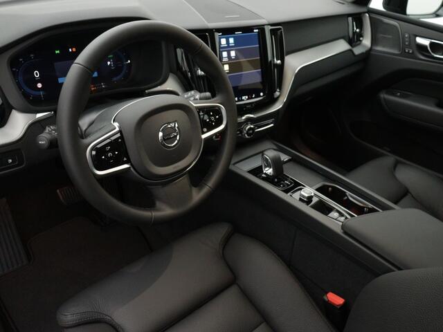 Volvo XC60 2.0 T8 AWD Plus Dark | Harman/Kardon