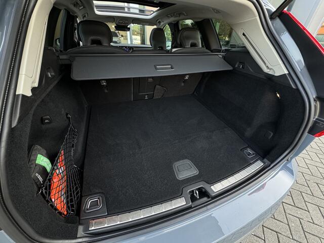 Volvo XC60 2.0 T6 Plug-in hybrid AWD Inscription