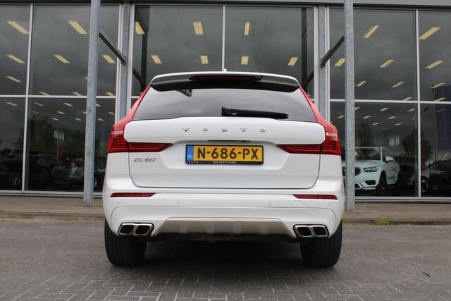 Volvo XC60 2.0 Recharge T6 AWD R-Design | Schuif/kanteldak | Blis | 21" LMV | Camera | Draadloze telefoonlader