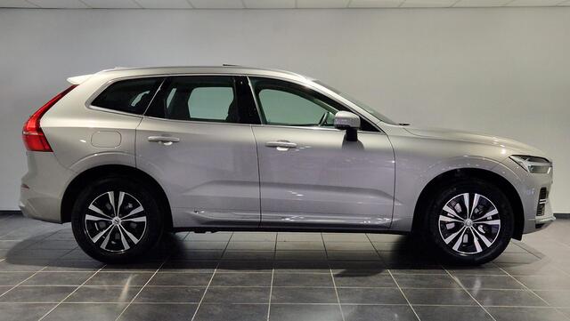 Volvo XC60 2.0 T6 Plug-in hybrid AWD Essential Edition Bright | Panoramadak