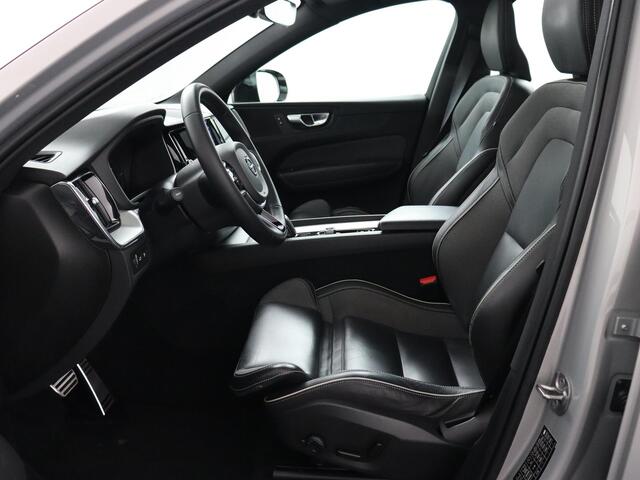 Volvo XC60 2.0 Recharge AWD R-Design SilverDawm met Glossy Black pakket