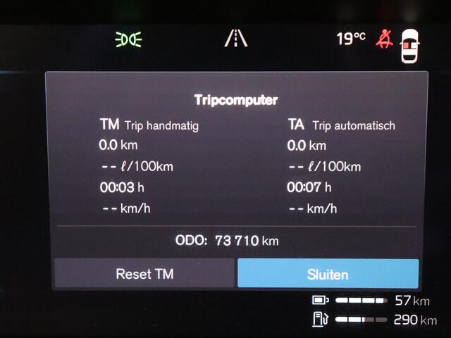 Volvo XC60 2.0 Recharge AWD R-Design SilverDawm met Glossy Black pakket