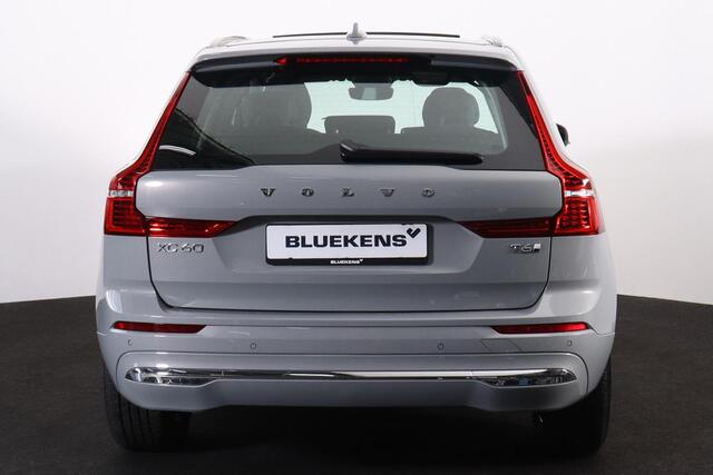 Volvo XC60 T6 Recharge AWD Core Bright - LONG RANGE - Panorama/schuifdak - IntelliSafe Assist & Surround - Adaptieve LED koplampen - Parkeercamera achter - Verwarmde voorstoelen, stuur & achterbank - Parkeersensoren voor & achter - Draadloze tel. lader - Elektr. in