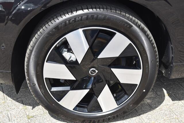 Volvo XC60 2.0 T8 Plug-in hybrid AWD Plus Bright Leer | Pano Dak | Key Less | Park Assist Camera \ Elec Stoeln