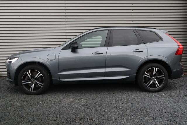Volvo XC60 2.0 T8 Twin Engine AWD R-Design Luchtvering / Harman Kardon / Panorama dak /