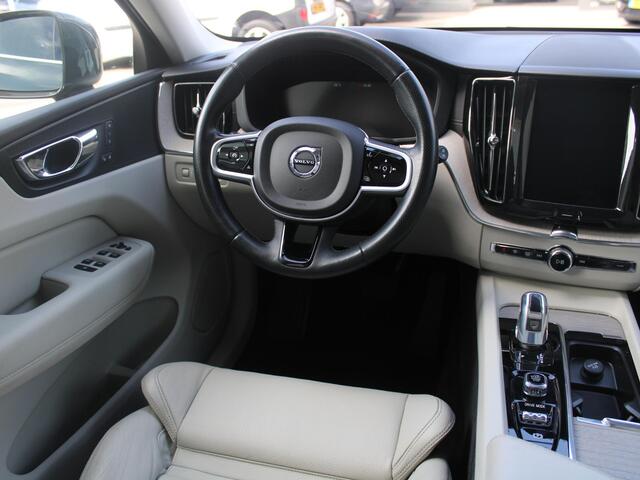 Volvo XC60 2.0 T8 Twin Engine AWD Inscription | ELEKTRISCH SCHUIFDAK | LEDEREN BEKLEDING |