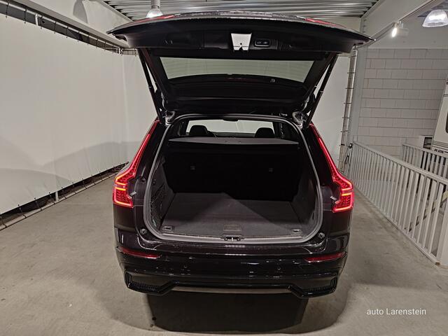 Volvo XC60 2.0 T6 350pk Plug-in hybrid AWD Ultra Black Edition Panoramadak / Head-Up / 360 / ACC / Navi / High Audio / Carplay / Winter Pack
