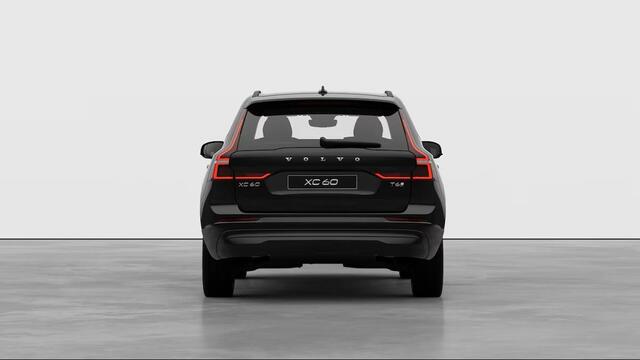 Volvo XC60 2.0 T6 Plug-in hybrid AWD Essential / Park assist achter + voor / Stuur + stoelen verwarmd / Adaptive cruise / Carplay /