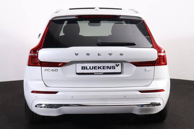 Volvo XC60 T8 Recharge AWD Plus Bright - LONG RANGE - Luchtvering - Panorama/schuifdak - IntelliSafe Assist & Surround - 360º Camera - Harman/Kardon audio - Adaptieve LED koplampen - Verwarmde voorstoelen, stuur & achterbank - Parkeersensoren voor & achter - Elektr.