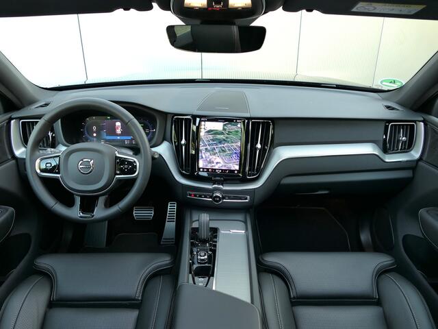 Volvo XC60 2.0 T8 Plug-in hybrid AWD Plus Dark 12 MND garantie / Panoramadak / Harman/Kardon /
