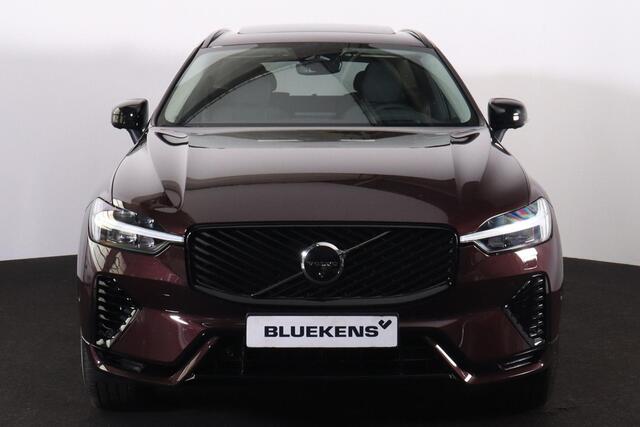 Volvo XC60 T8 Recharge AWD Ultra Dark - LONG RANGE - Panorama/schuifdak - IntelliSafe Assist & Surround - 360º Camera - Harman/Kardon audio - Adaptieve LED koplampen - Verwarmde voorstoelen, stuur & achterbank - Parkeersensoren voor & achter - Elektr. bedienb. voors