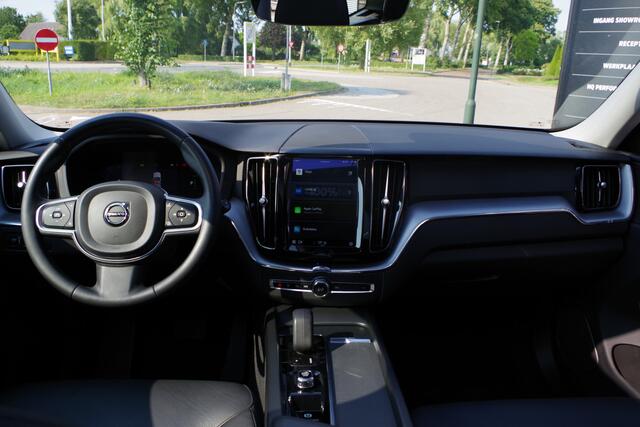 Volvo XC60 2.0 T6 Plug-in Hybrid AWD 350 PK Inscription Expression, Leder, Panoramadak, Camera,