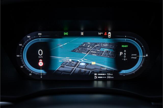 Volvo XC60 2.0 T6 Plug-in hybrid AWD Ultimate Black Edition ** Trekhaak ** Ventilatie ** Panodak ** B&W ** 12-2024!!