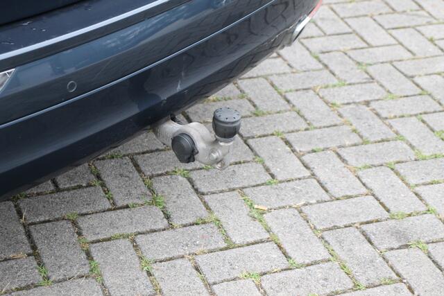 Volvo XC60 2.0 T8 Twin Engine AWD Inscription ? Panoramadak ? Leer ? Electr. trekhaak ? CarPlay