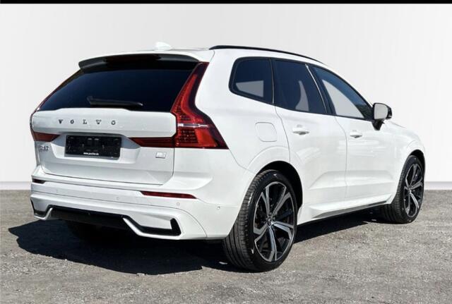 Volvo XC60 2.0 T6 Recharge AWD R-Design ** Luchtvering ** Panodak ** 360 HUD ** Trekhaak