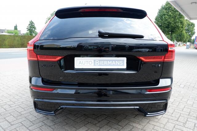 Volvo XC60 2.0 T6 AWD 350PK Plus Black Edition Rijjklaarprijs!