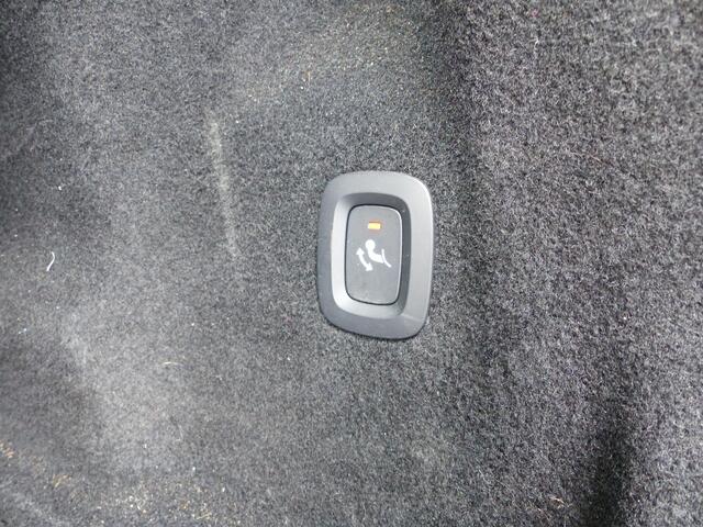 Volvo XC60 T6 Plug-in hybrid AWD Plus Dark |Long Range|