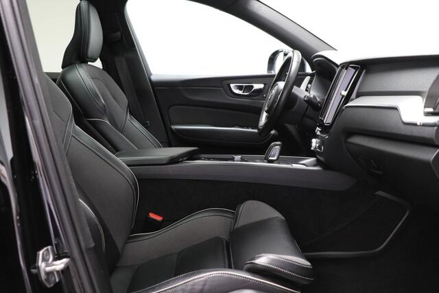 Volvo XC60 2.0 Recharge T6 AWD R-Design | LIGHTNING / LOUNGE- PACK | PANORAMADAK | HEAD UP | 360 CAMERA | TREKHAAK