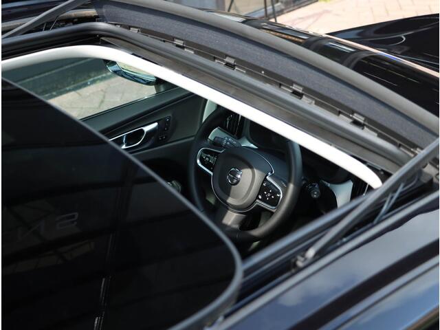 Volvo XC60 T8 Plug-in hybrid AWD Plus Dark 455PK | 360 Cam | Harman Kardon | 20'' | Winterpakket