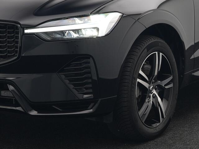 Volvo XC60 B4 R-Design Automaat 198pk Dealer O.H | Trekhaak Af Fabriek | Panodak | Camera | Lederen Sportstoelen Memory & Verwarmd | Cruise Control | Apple Carplay | Keyless | Google Assistant & Maps | Virtual | DAB |