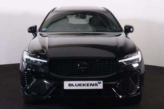 Volvo XC60 T6 Recharge AWD Ultra Black Edition - LONG RANGE - Panorama/schuifdak - IntelliSafe Assist & Surround - 360º Camera - Bowers & Wilkins audio - Adaptieve LED koplampen - Verwarmde voorstoelen & stuur - Parkeersensoren voor & achter - Elektr. bedienb. voors