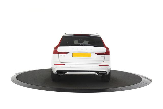 Volvo XC60 T8 Twin Engine AWD R-Design | Navi | Schuif-/Kanteldak | Stoelverwarming | Adaptieve Cruise | Harman Kardon Audio | Getint Glas | DAB | BLIS | Park Assist | Camera | Voorruit Verwarming | Keyless | LED