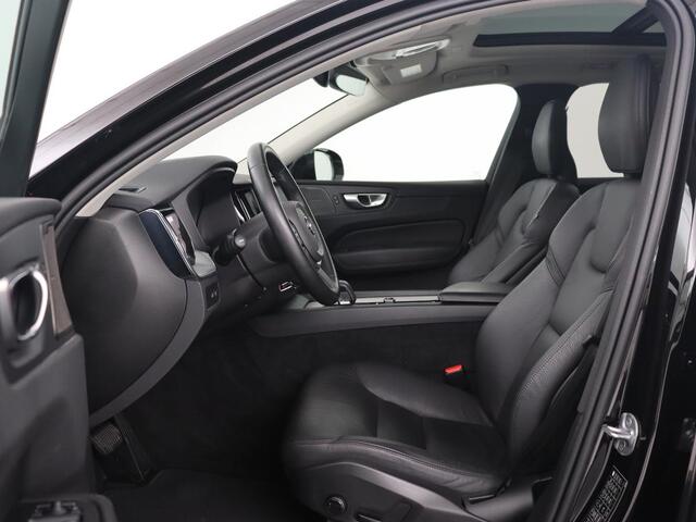 Volvo XC60 2.0 T6 Plug-in hybrid AWD Core Bright | Panoramadak | Leder | Stoel & stuurverwarming | Adaptive cruise | Harman/Kardon | Camera | Carplay | Achterbankverwarming | PHEV