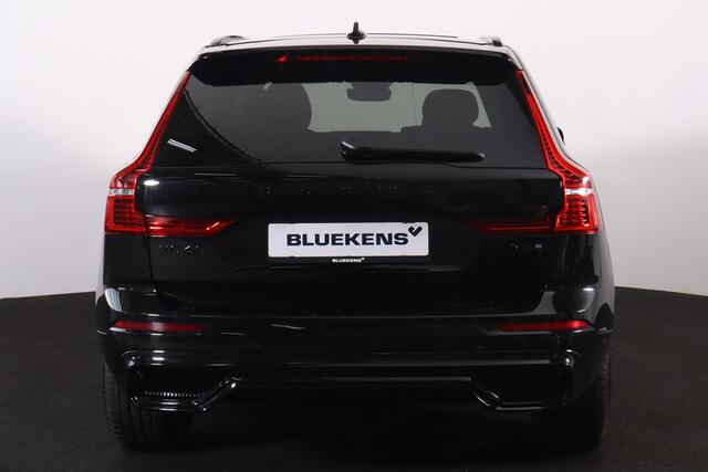 Volvo XC60 T6 Recharge AWD Ultra Black Edition - LONG RANGE - Panorama/schuifdak - IntelliSafe Assist & Surround - 360º Camera - Bowers & Wilkins audio - Adaptieve LED koplampen - Verwarmde voorstoelen & stuur - Parkeersensoren voor & achter - Elektr. bedienb. voors