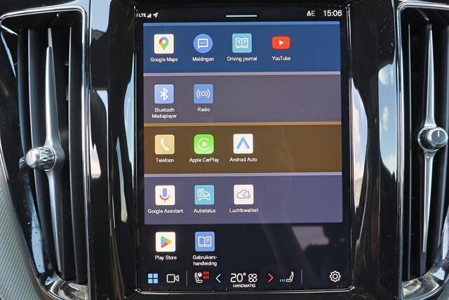 Volvo XC60 T6 Recharge AWD Ultra Black Edition - LONG RANGE - Panorama/schuifdak - IntelliSafe Assist & Surround - 360º Camera - Bowers & Wilkins audio - Adaptieve LED koplampen - Verwarmde voorstoelen & stuur - Parkeersensoren voor & achter - Elektr. bedienb. voors