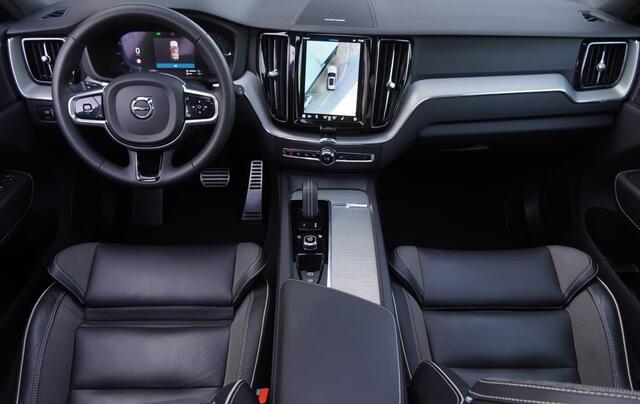 Volvo XC60 2.0 T8 Plug-in hybrid AWD Plus Black Edition 21''-360-Pano