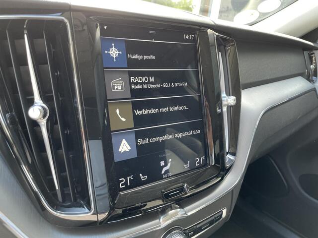 Volvo XC60 T5 Automaat Momentum | Trekhaak | Adaptive Cruise Control | Parkeercamera | Elektrische achterklep