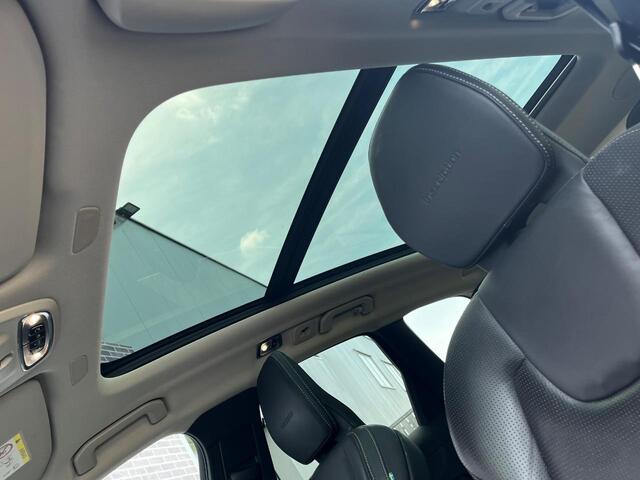 Volvo XC60 2.0 B5 AWD Inscription | Panorama dak | Head-up display | Adaptieve cruise control | Elektrisch verstelbare voorstoelen | Stoel/stuur verwarming | Harman/Kardon | 21" Velgen |