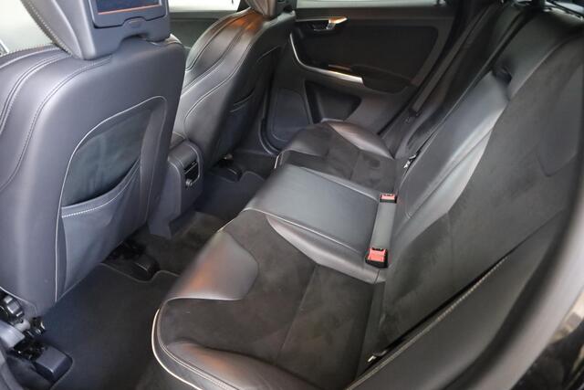 Volvo XC60 2.0 D4 FWD R-Design TREKHAAK HALF-LEER STOELVERW. ELEC.ACHTERKLEP/SPIEGELS CRUISE CLIMA 2XPDC 18''LMV