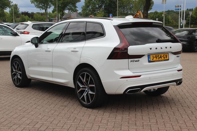 Volvo XC60 2.0 T5 AWD Inscription / Trekhaak / Camera / Luchtvering / Leder / 20'' / Navigatie / Dodehoek / DAB / Cruise Control