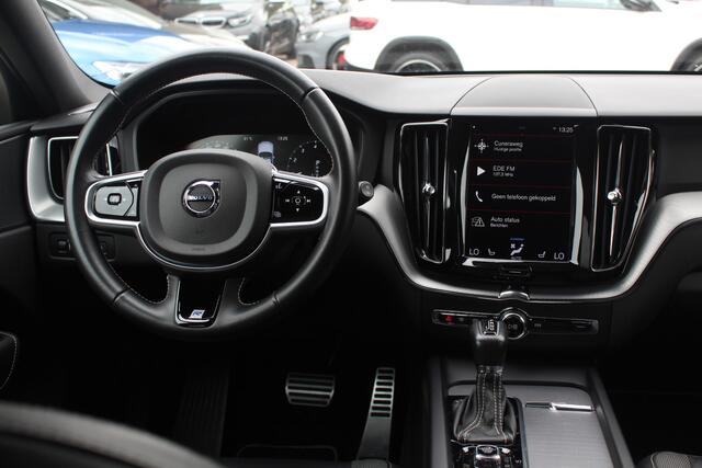 Volvo XC60 2.0 T5 AWD Inscription / Trekhaak / Camera / Luchtvering / Leder / 20'' / Navigatie / Dodehoek / DAB / Cruise Control