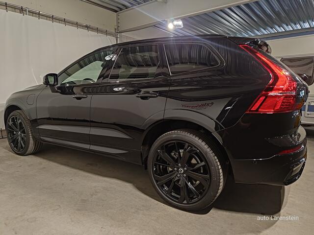 Volvo XC60 2.0 T6 350pk Plug-in hybrid AWD Ultra Black Edition Panoramadak / Head-Up / 360 / ACC / Navi / High Audio / Carplay / Winter Pack